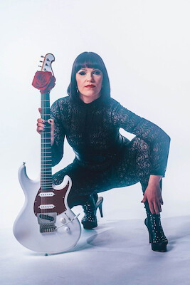 Erja Lyytinen & Band