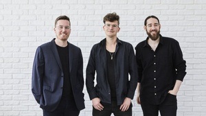 SALON LUITPOLD | Glück - the pursuit of happiness