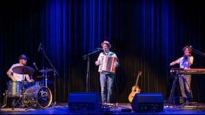 Dialekt trifft Groove: Philipp Lingg Band live aus Vorarlberg