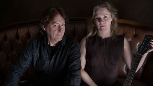 KATIE SPENCER & ALAN THOMSEN