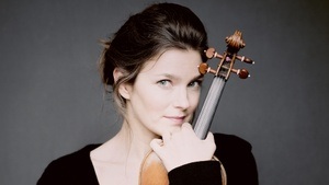 Pure Schönheit: Janine Jansen & Camerata Salzburg