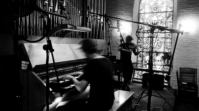 TOBIAS PREISIG & STEFAN RUSCONI: LEVITATION – PALIMPSEST