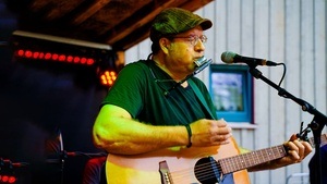 Singer/Songwriter Milo @ Ammersee Hof- und Kapellentag, Diessen-Riederau