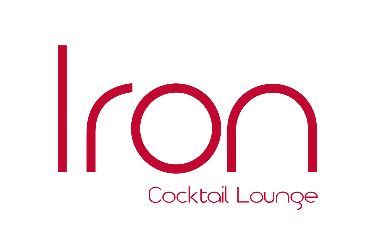Die ultimative Karaoke-Party in der IRON Cocktail Lounge: Cocktails, Moderatoren & mehr!"