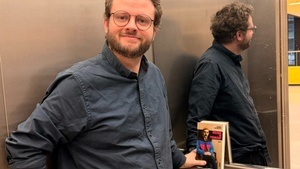 Lesung aus dem Düsseldorf-Roman "Benjamin im Stroboskop"