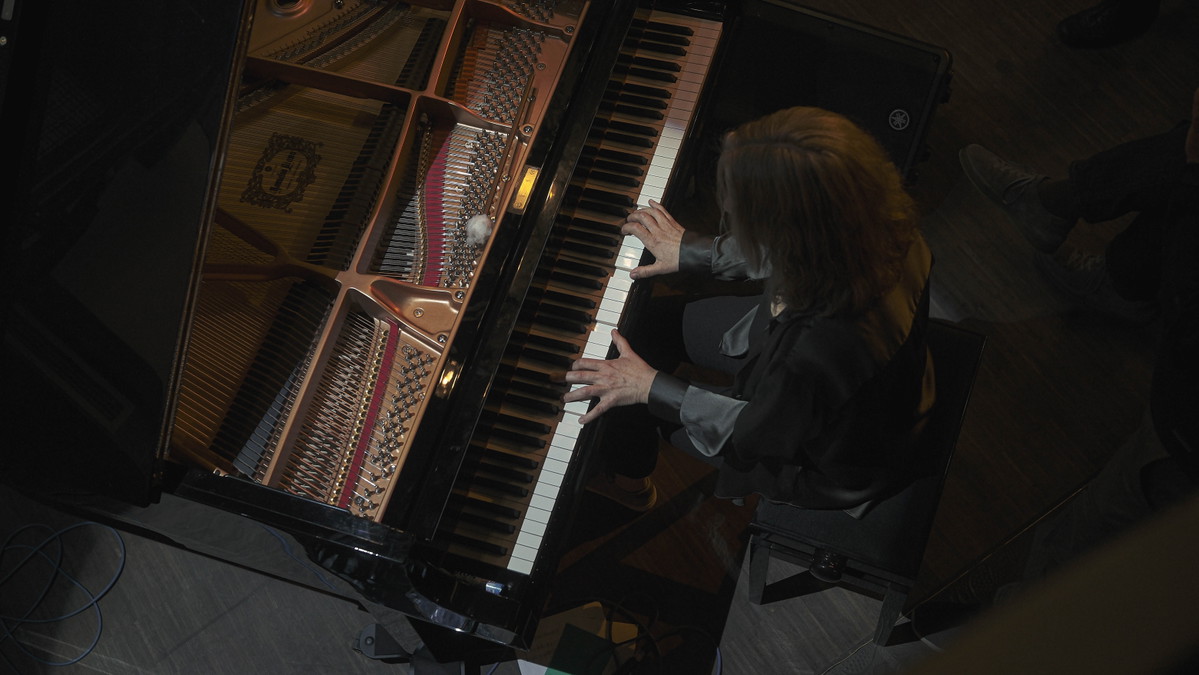 "Beyond" (Solokonzert Klavier)