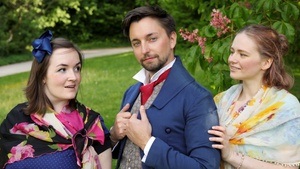 Freilichttheater Grüne Bühne München spielt "Der Revisor" von Nikolai Gogol im Westpark München