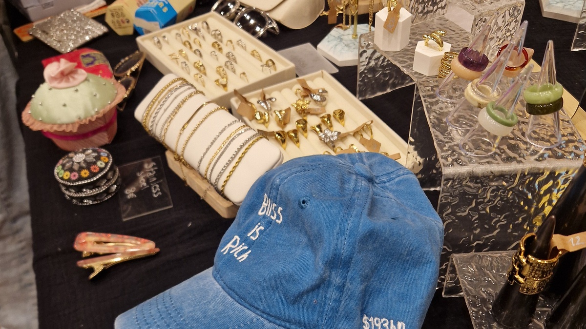 Beauty Jungle Mädchenflohmarkt Putbus bei Bergen auf Rügen und Sassnitz