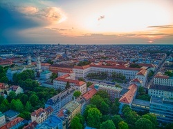 LMU Ludwigs-Maximilian-Universität München