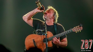 Götz Widmann – Liedermacher, Anarcho-Poet, Partytier