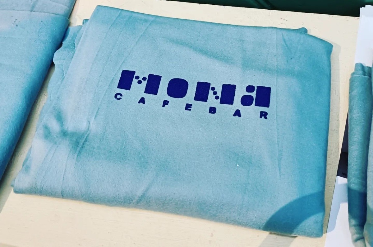 Donnerstags mit Maria Hafner am Tresen