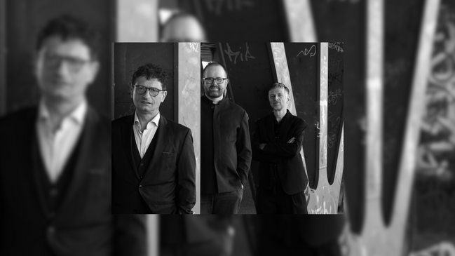 Spätcafé im Glockenhof: Massoud Godemann Trio