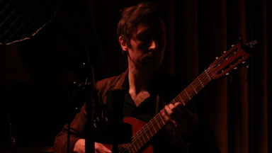 Thomas MacMillan: Live at Cafe Karanfil