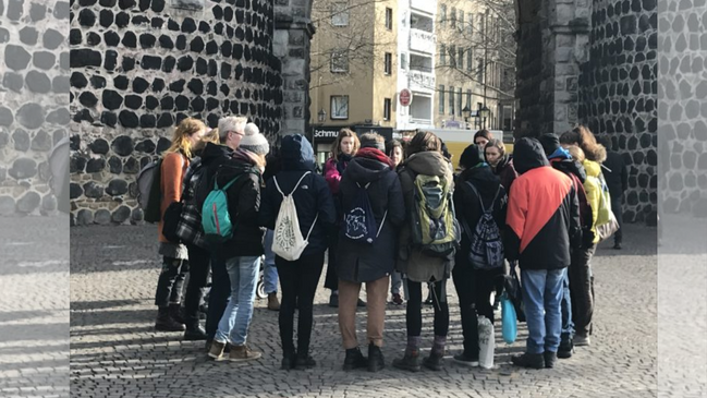 Konsumkritischer Stadtrundgang von Kölle Global