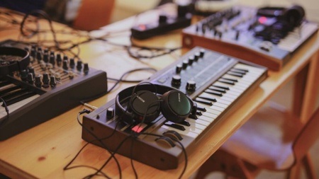 KlangwerkStadt @ ligeti zentrum: Synthesizer Workshop