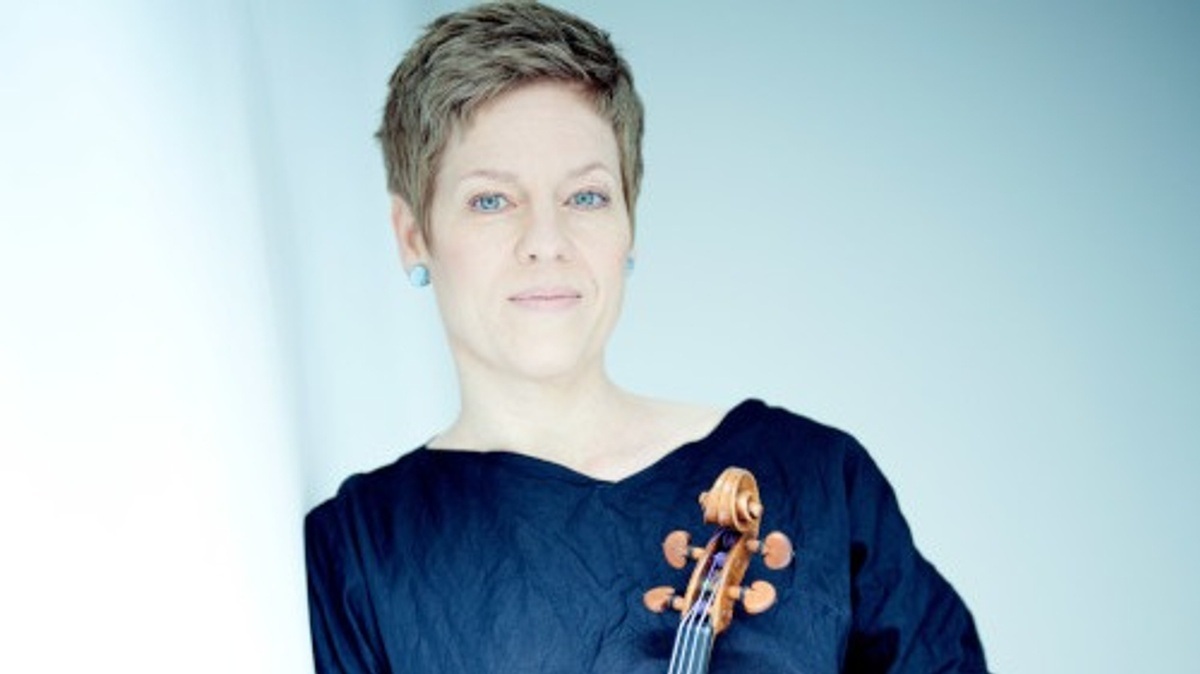 Isabelle Faust spielt Dvořáks Violinkonzert