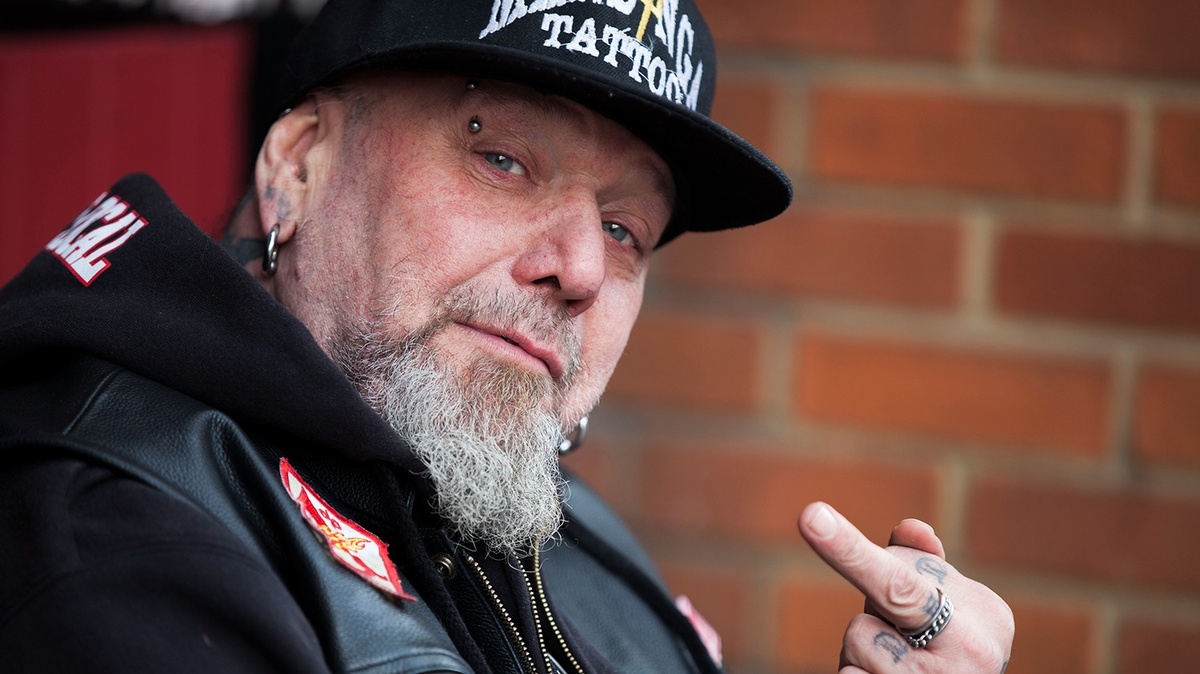 Di'Anno: Iron Maiden's Lost Singer