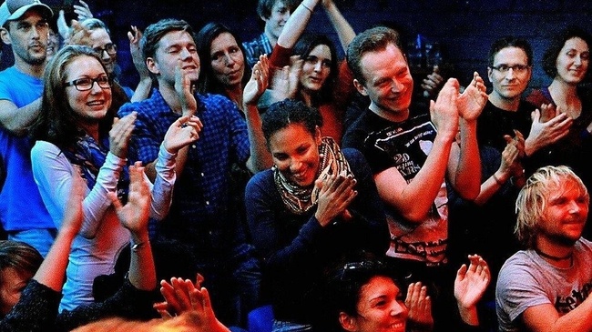 889. Kunst gegen Bares