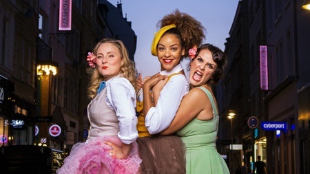 Lou’s THE COOL CATS – LIVE