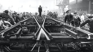 DOK Leipzig Pop-up-Kino: "Trains"