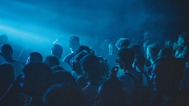 SIGNALS | Wednesday is the new Friday