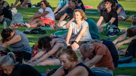 Yoga an der Frauenkirche
