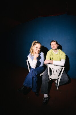Florentine Osche und Maximilian Lorenz mit "Fifti / Fifty"