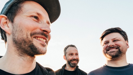 Ruby Tuesday | KASIMIR EFFEKT