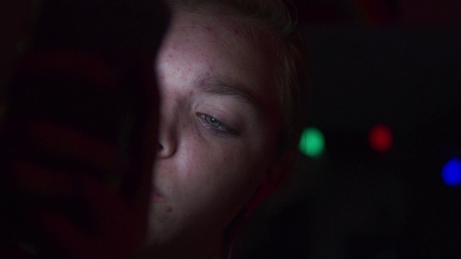 EIGHTH GRADE [LOST in MEDIA?]