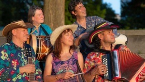 Flor de Saúco - Kolumbianisch-Kölsche Musik mit Akkordeon, Caja Vallenata und Guacharaca