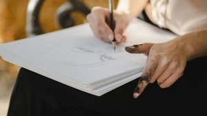 Chill Out-Drawing · Zeichnen im Museum
