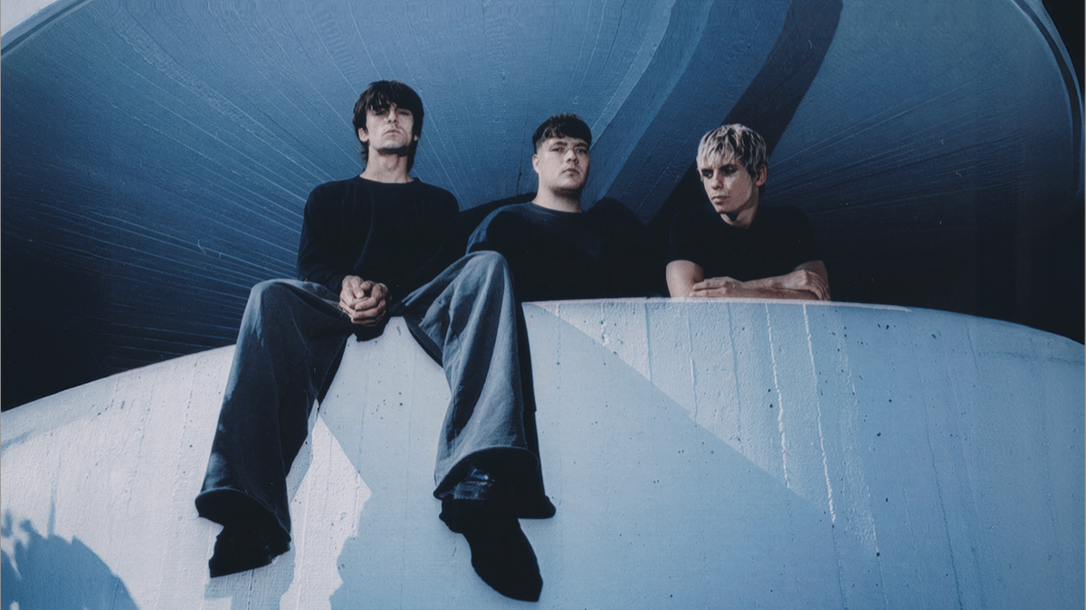 VAN HOLZEN • "SOLANG DIE ERDE SICH DREHT" Tour 2025