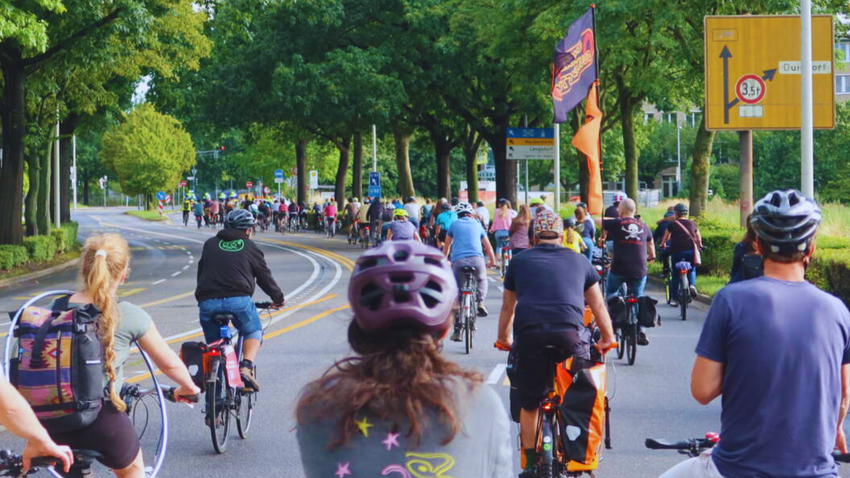 Critical Mass – Gemeinsam mit dem Rad durch Bonn, mit Musik & guter Stimmung