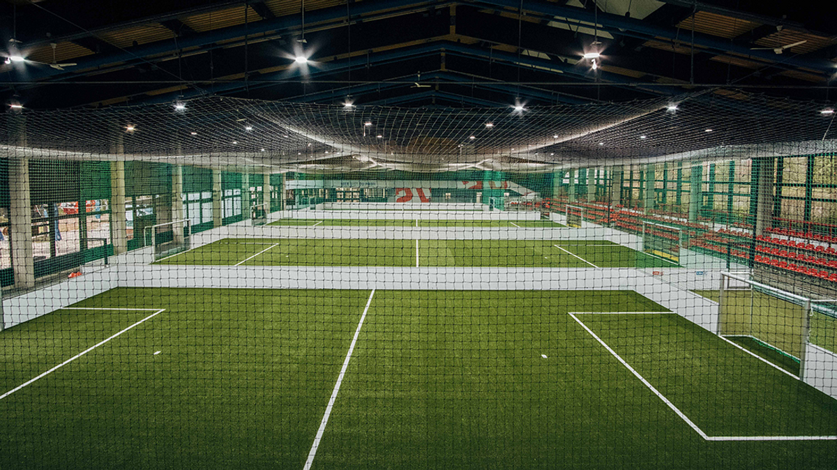 JUGAD pick-up football / pick-up Soccer