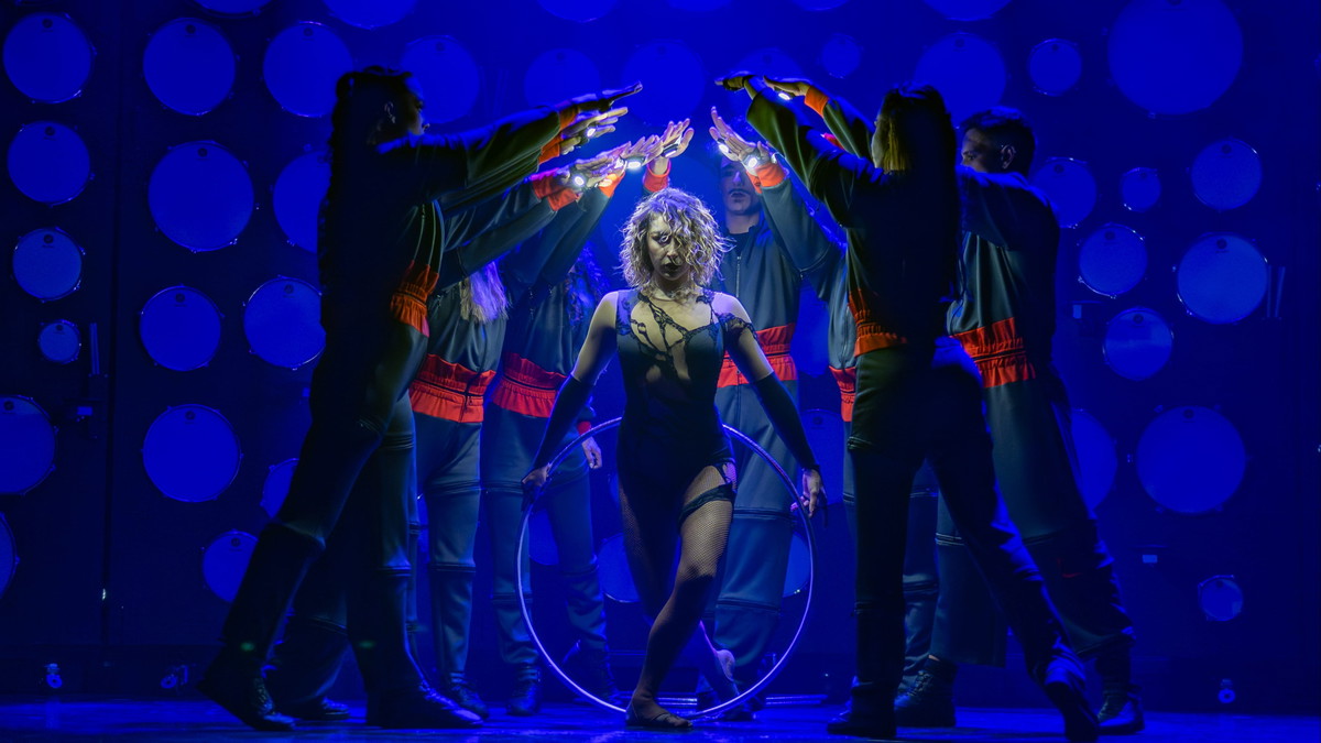 RAUSGEGANGEN LÄDT EIN: impulse im GOP Varieté-Theater Bremen