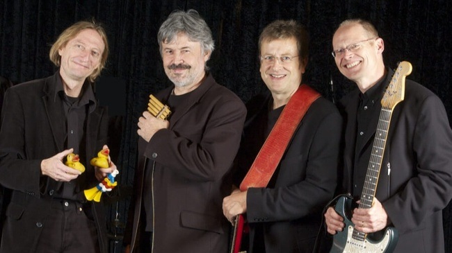 PETERLESBOUM REVIVAL BAND