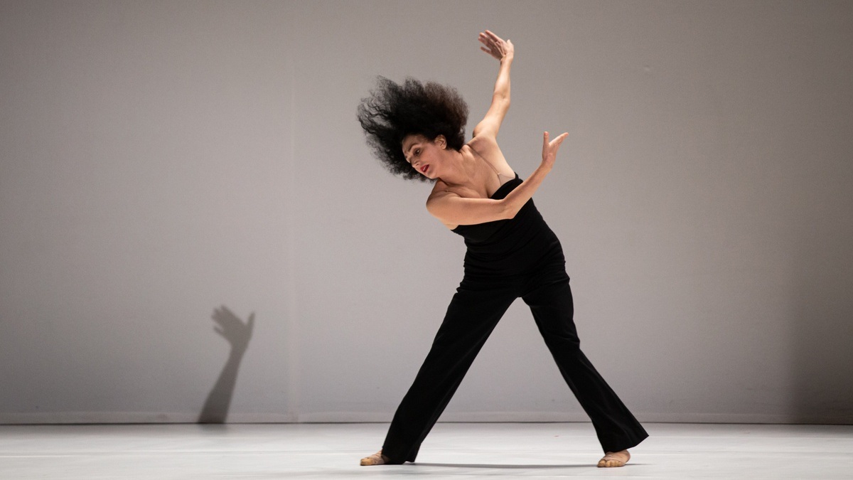 AN EVENING WITH - CRISTIANA MORGANTI