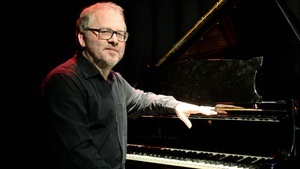 CJS: Hubert Nuss Trio