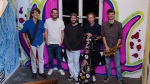 Heimspiel: Mad Bakery - Heartland Express