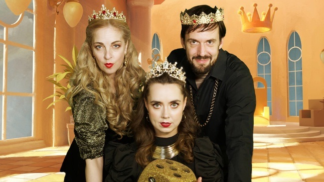 Chaos Royal: IMPROTANIA – das Spiel um die Krone