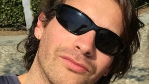 Naked Grapes w/ Danni Morali