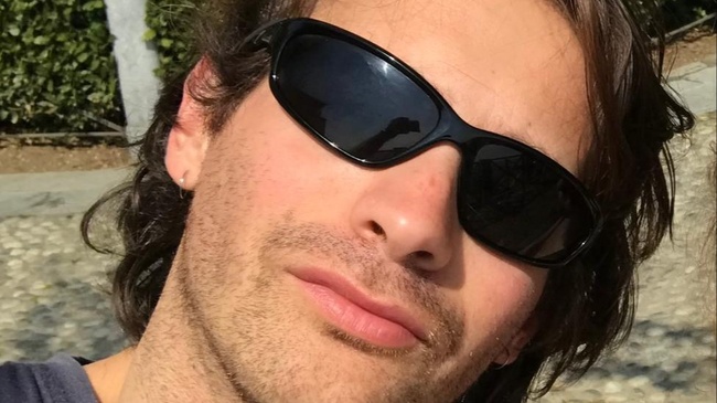 Naked Grapes w/ Danni Morali