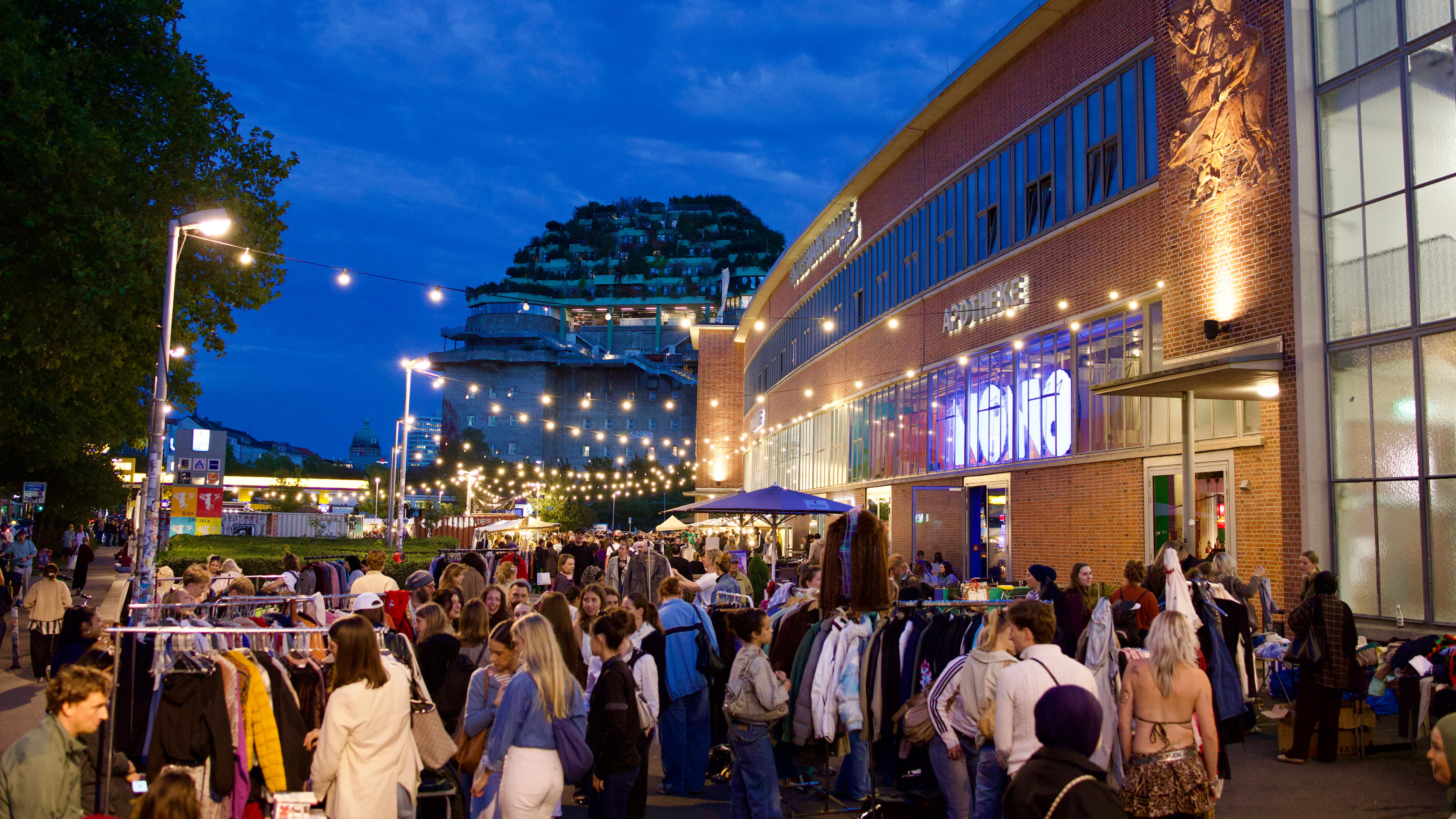 Nachtflohmarkt Rindermarkthalle St. Pauli