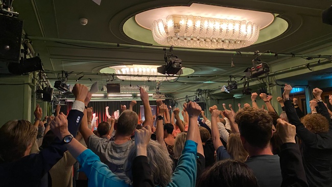 Speaker Night "Speeches & Storys"