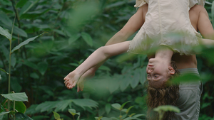 Eröffnung Moovy Tanzfilmfestival | Seasons of Dance