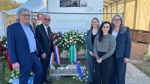 Vierte Schicht:  „Geschichte(n) heben und bewahren“