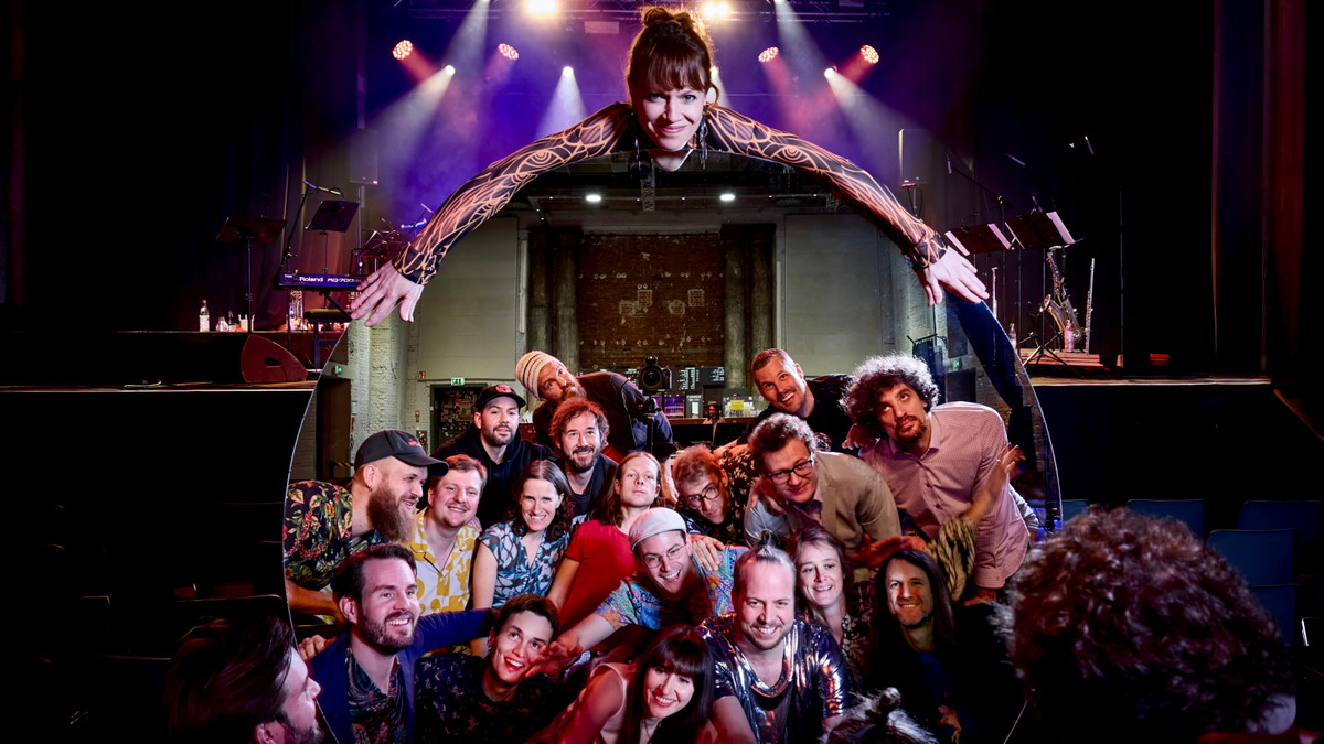 Monika Roscher Bigband - Firebirds Tour