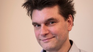 »heute-show«-Außenreporter Lutz van der Horst liest aus seinem Roman „Konfetti-Blues“
