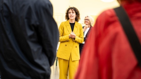 "Am Tisch" mit den Kurator*innen – Einblicke in die Ausstellung im Museum Ostwall