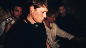 AFTERWORK X CHANDON GARDEN SPRITZ | DJ OLAF KAMPEN